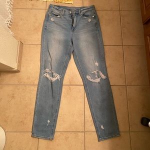 American Eagle Mom Jeans